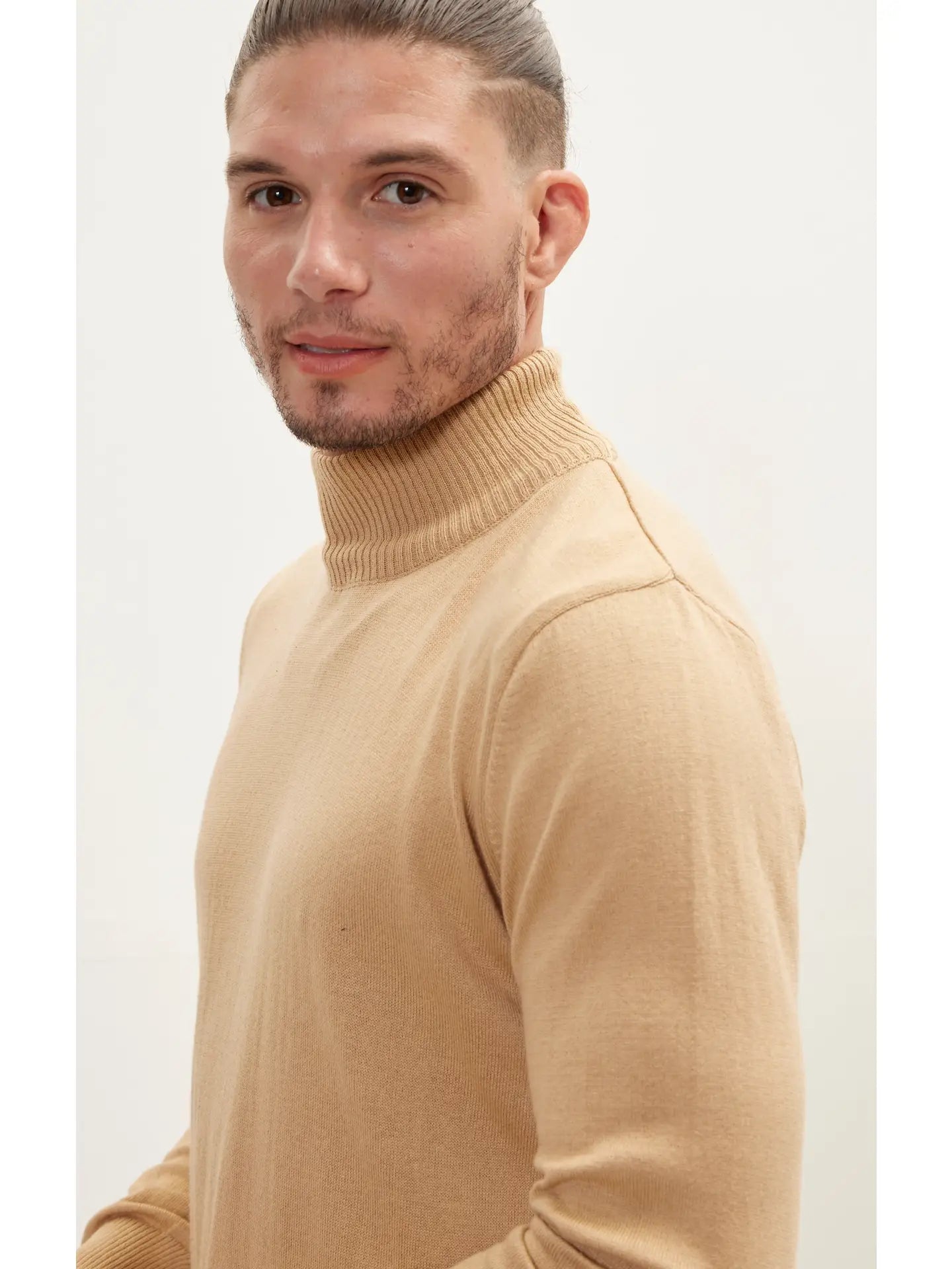 Ron Tomson-Men's Mock-Neck Relaxed Sweater - Camel